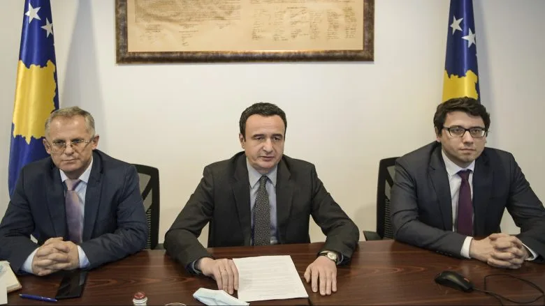 Kurti bashkë me Rizvanollin e Muratin vizitojnë sot AKP-në