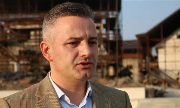 Bekim Jashari: E kam thirrë Xhelal Sveçlën me dërgu Njësinë Speciale te festa e PDK-së