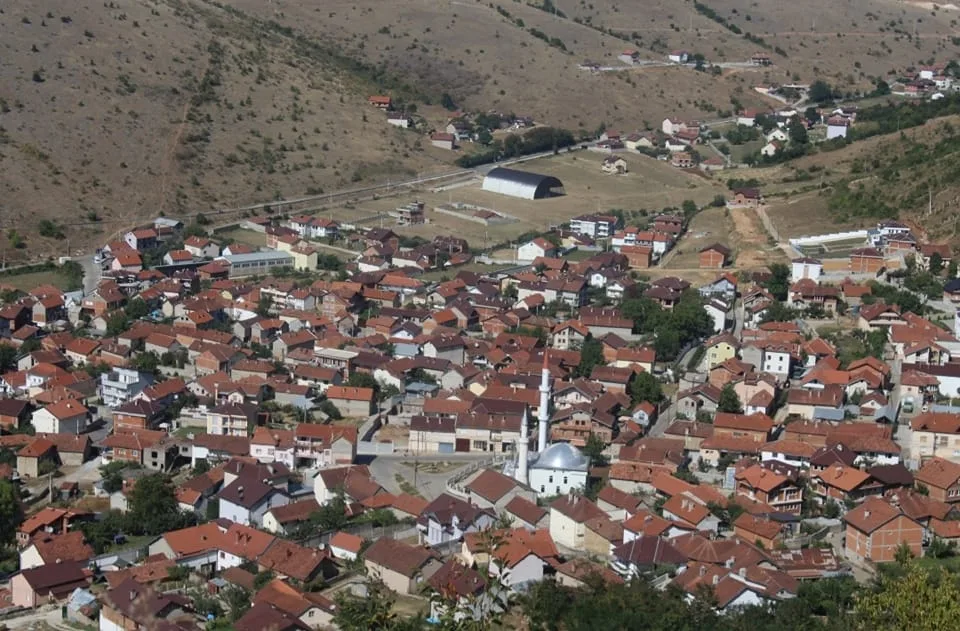 Zhuri dhe disa fshatra rreth tij sot me mungesë të furnizimit me ujë të pijes