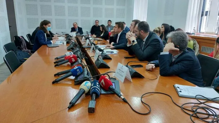 Bie nga sistemi një bllok i ‘Kosova B’, rëndohet situata me energji elektrike