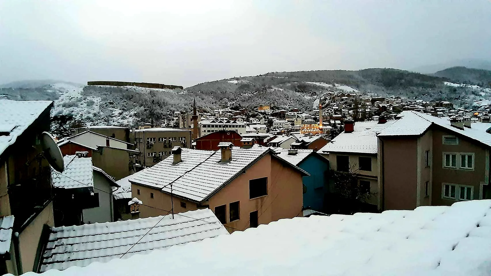 Mot i ftohtë dhe i vranët sot në Prizren