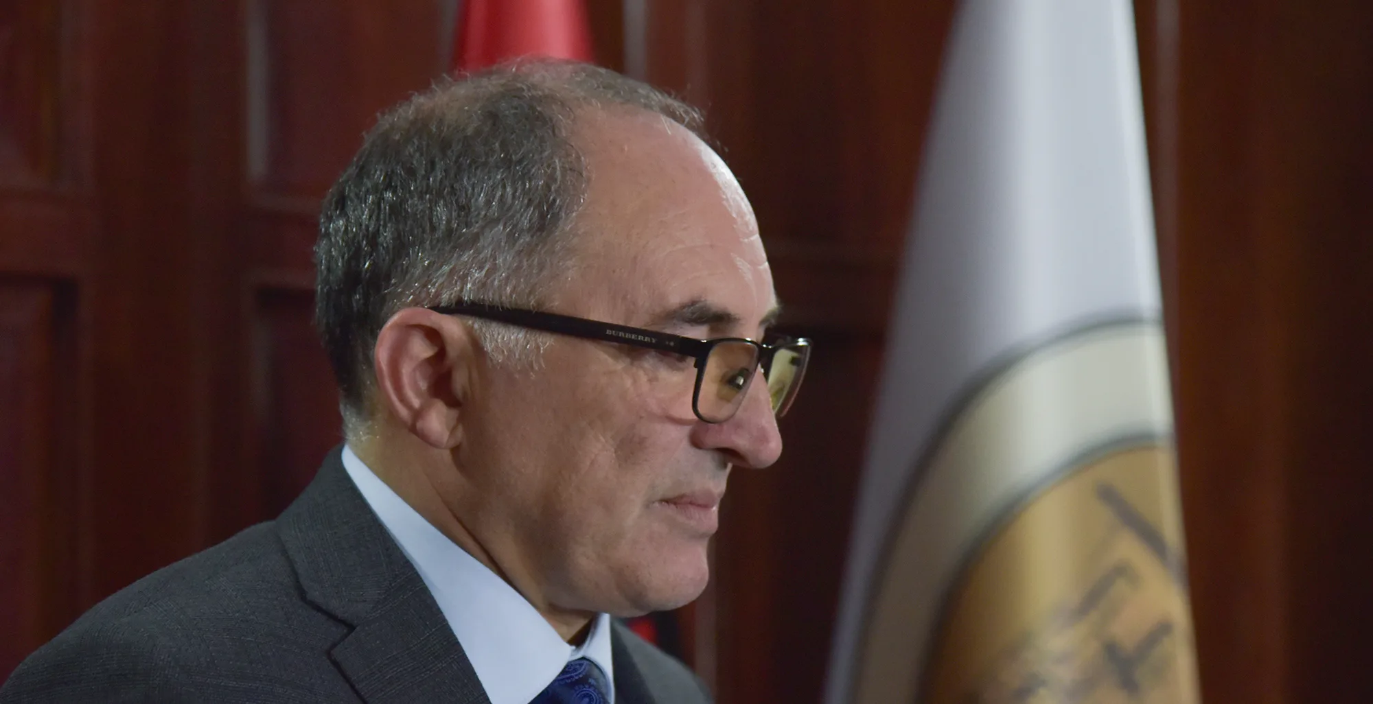 Tubimet e Kurtit për buxhet nëpër komuna, Totaj i pakënaqur
