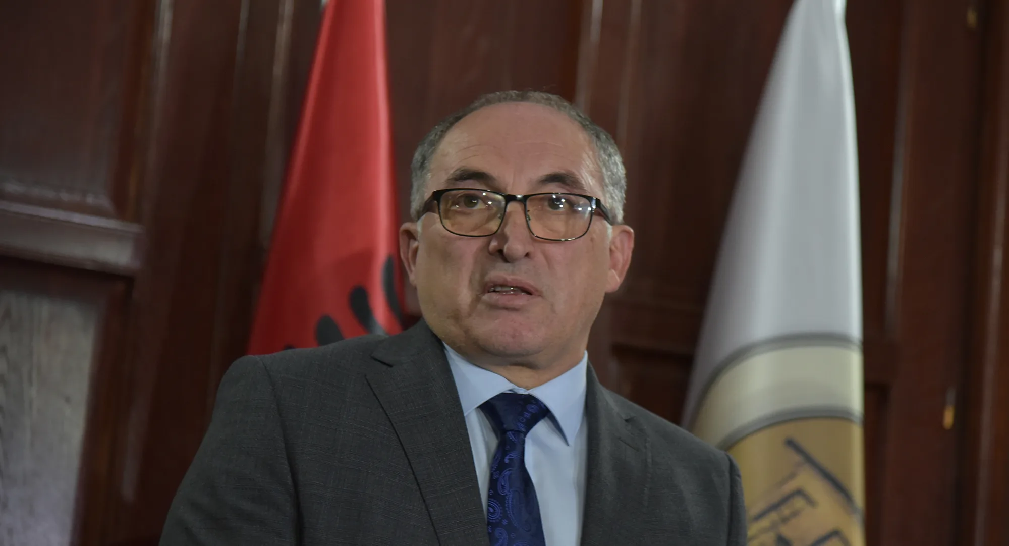 Totaj: Poshtërësia ka emër dhe mbiemër!