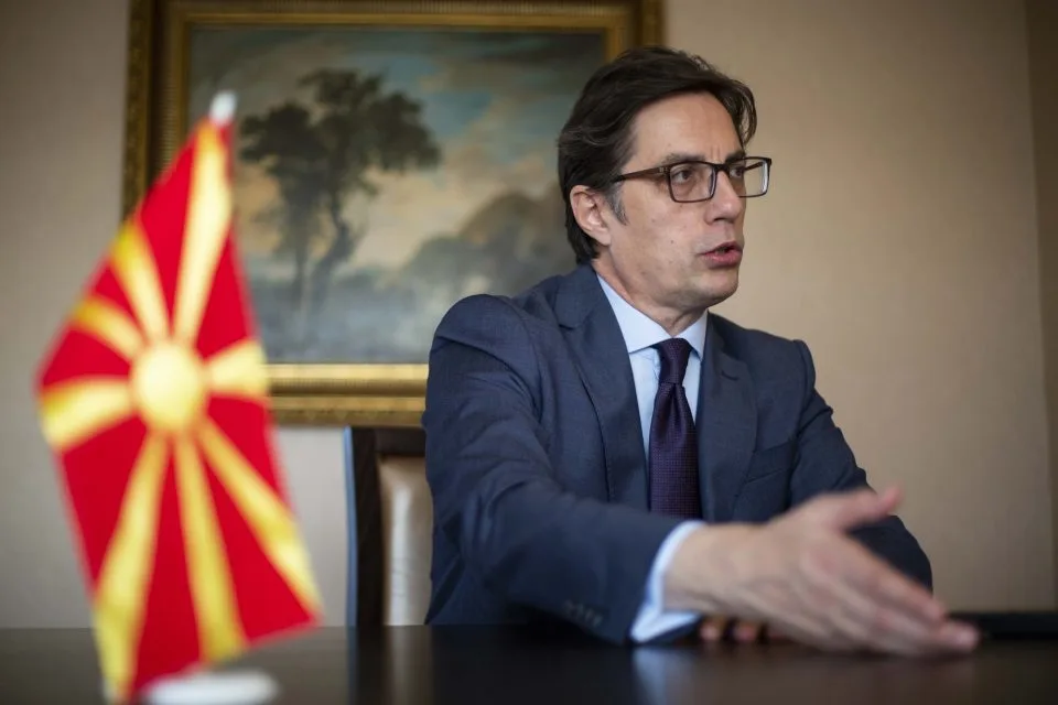 Presidenti maqedonas Pendarovski viziton sot Kosovën