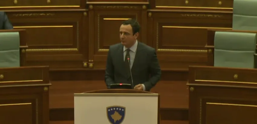 Kurti: Haradinaj le t’i kthen në shtet 200 hektarë, ne ia kthejmë 70 mijë euro