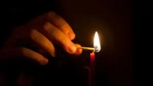 Punime në rrjet, KEDS tregon ku do të ketë ndërprerje të rrymës të hënën në Prizren