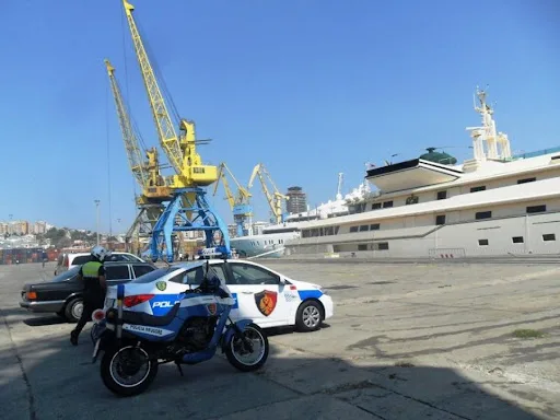 Kapen në Durrës dy kosovarë që tentuan të kalojnë kufirin me dokumente false