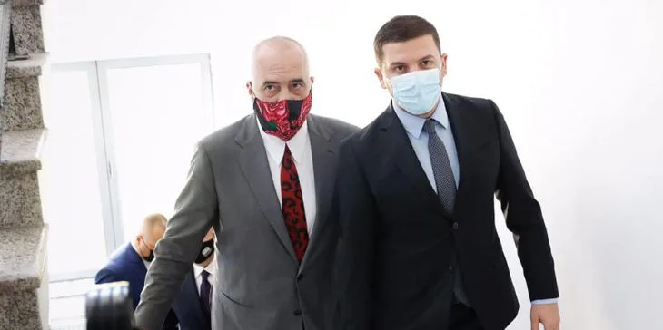 Me ftesë të kryeministrit Edi Rama, Memli Krasniqi vizitë zyrtare në Shqipëri