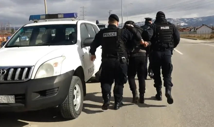 Arrestohet personi i kërkuar në Suharekë