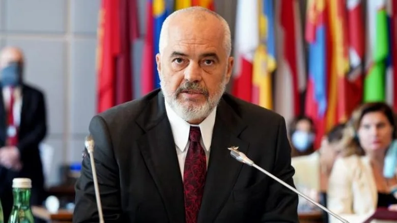 Shqipëria bashkohet me NATO-n dhe BE-në kundër agresionit rus në Ukrainë