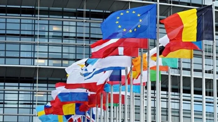 Komisioni Evropian pako të re sanksionesh kundër Rusisë dhe Bjellorusisë
