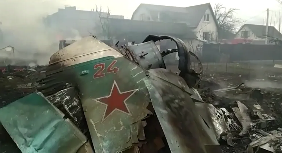 Rrëzohet avioni rus, ukrainasit e kapin pilotin (VIDEO)