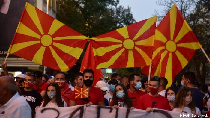 Maqedonia e Veriut drejt heqjes së tërësishme të masave kufizuese