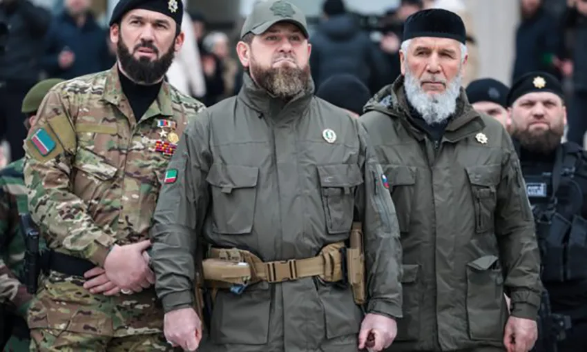 Ramzan Kadyrov thotë se është afër Kievit