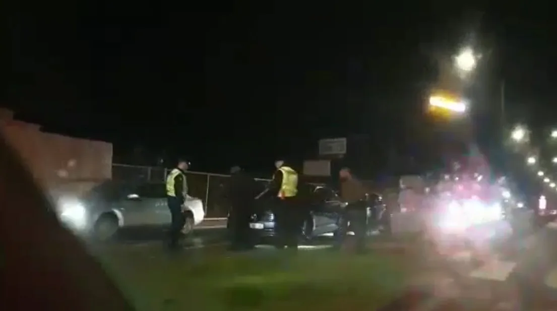 Tre të vdekur dhe tre të lënduar në një aksident mes dy veturave në Prizren