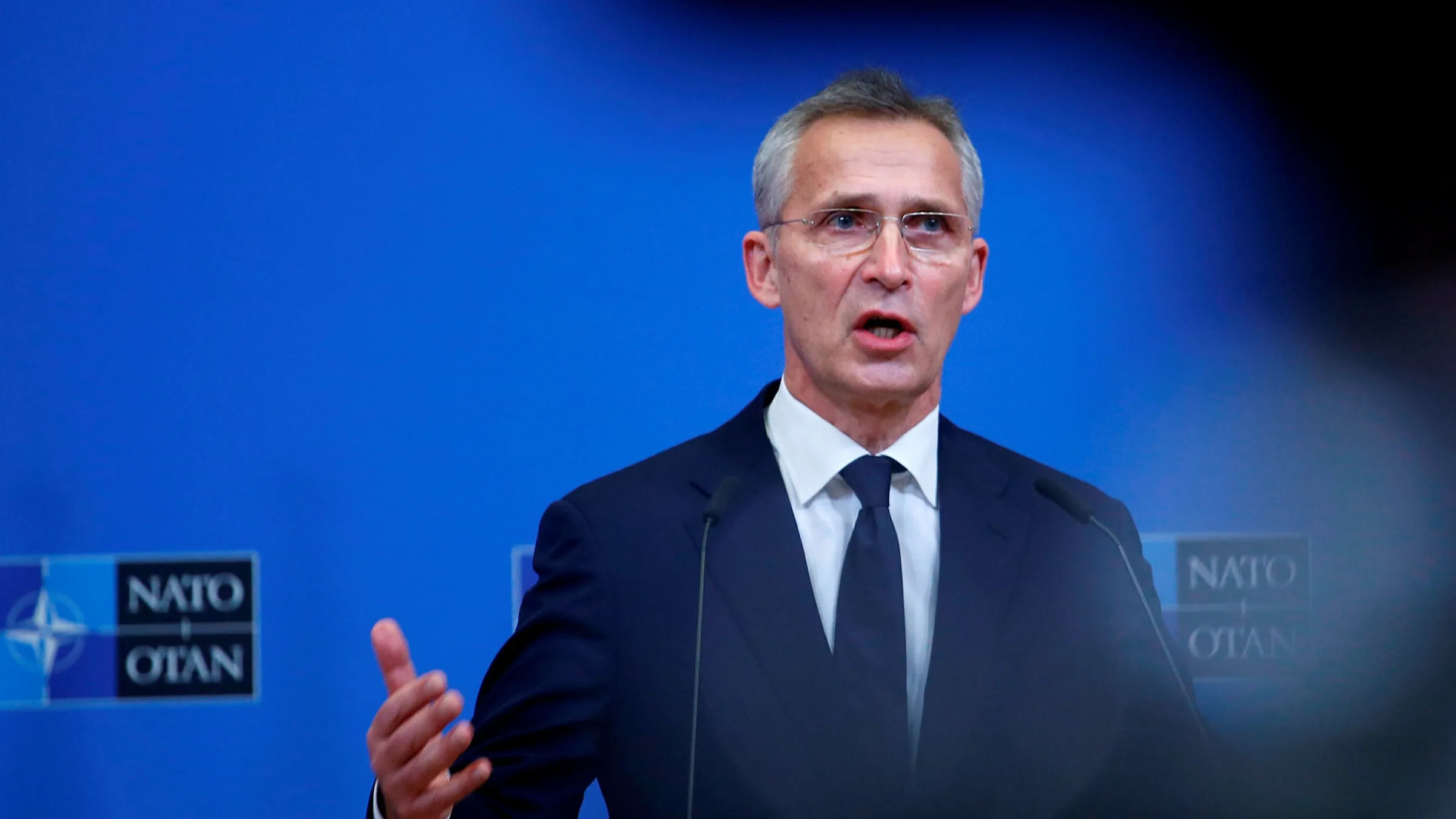 Stoltenberg: Grumbullimi i forcave serbe pranë kufirit me Kosovën nuk ndihmon