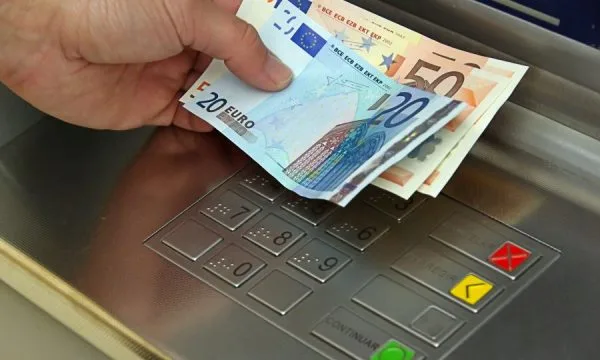 Propozimi për pagën minimale në Qeveri, sindikatat e sektorit privat thërrasin konferencë