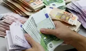 Nga sot, në Kosovë ndalohen pagesat mbi 2 mijë euro me para të gatshme