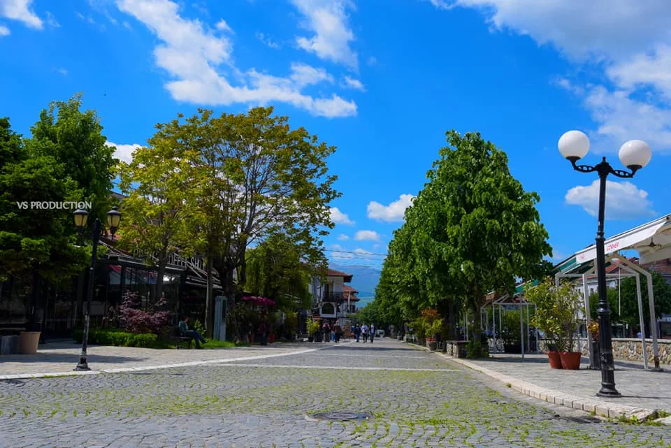 Shijojeni motin sot, temperaturat shkojnë në 23 gradë