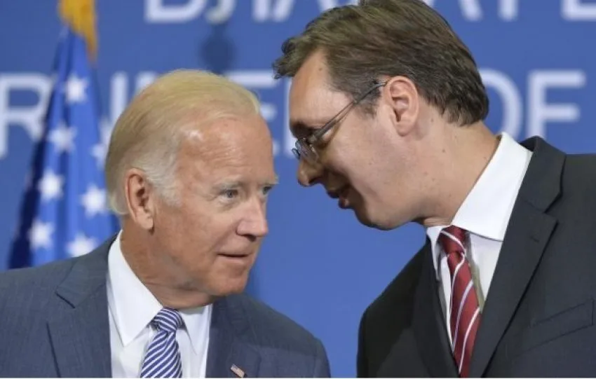 Joe Biden letër Vuçiqit: Veproni e bëni kompromise, shpejt normalizojini raportet me Kosovën