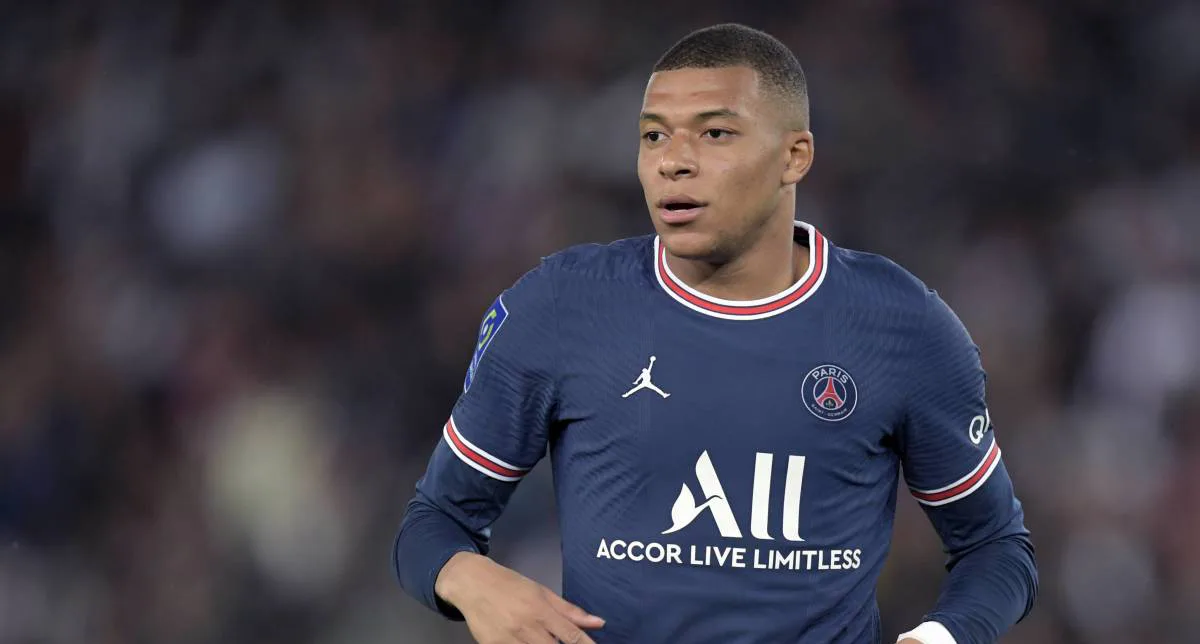 Mbappe zgjat edhe për dy vite kontratën me PSG-në
