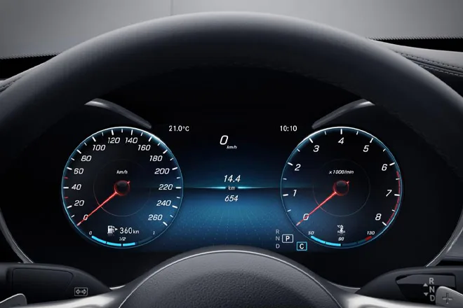 Ia zvogëloi për 90 mijë kilometrat Mercedes Benzit, Policia fillon hetimet ndaj ferizajasit