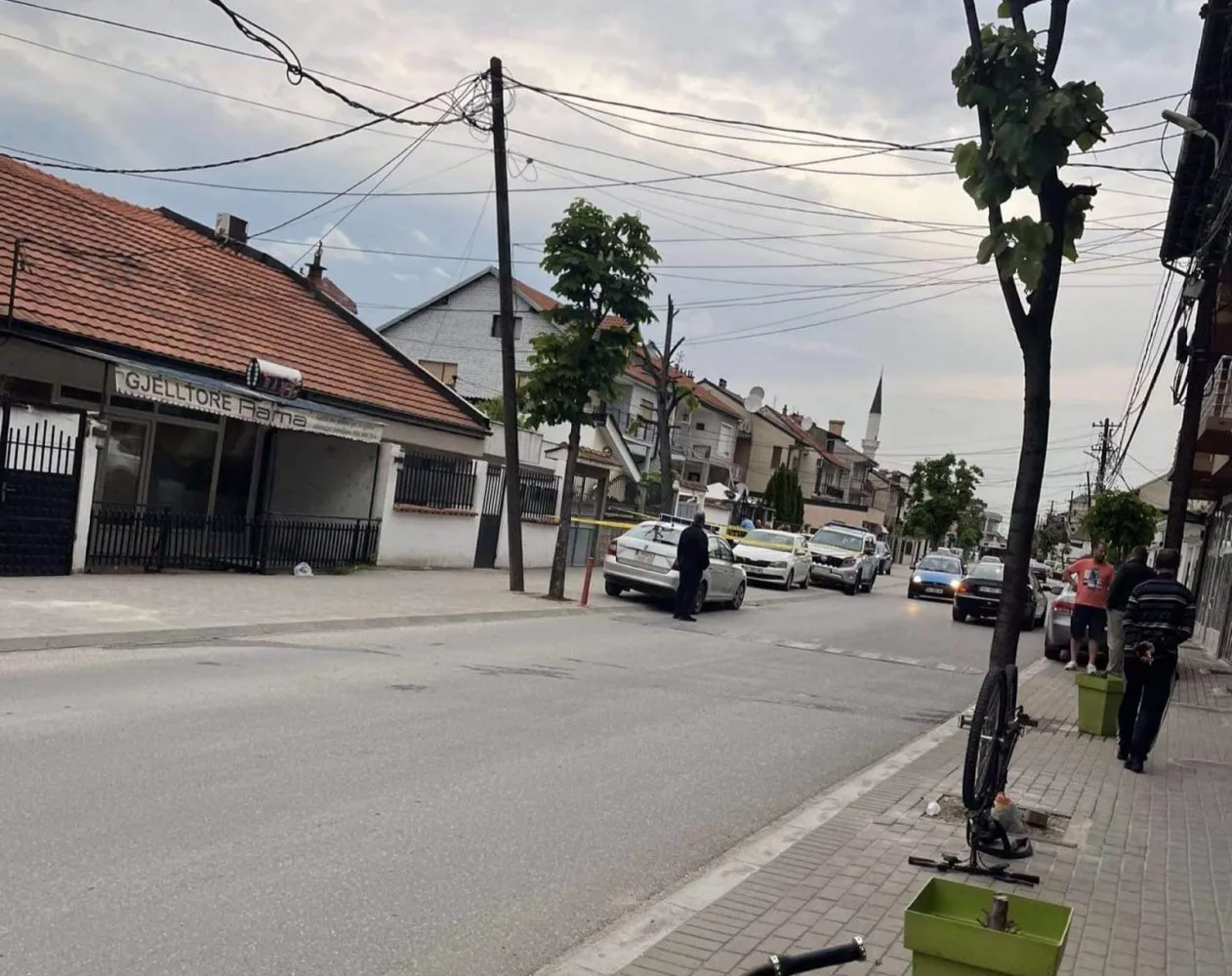 Gjendet i vdekur në veturë një person në Prizren