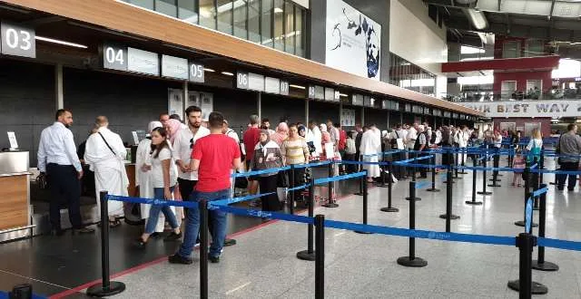 Besimtarët myslimanë nga Kosova janë nisur për në Haxh