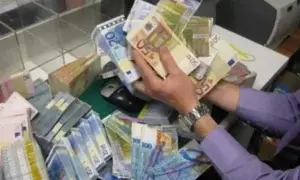 Remitancat nga diaspora kapin vlerën e 651 milionë eurove brenda gjashtë muajve