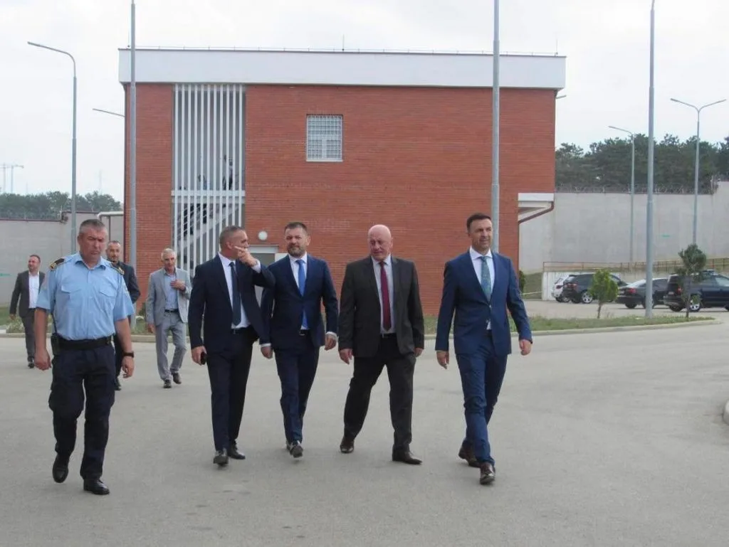 Drejtori i Përgjithshëm i Burgjeve të Shqipërisë viziton Shërbimin Korrektues të Kosovës