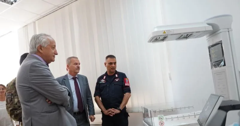 KFOR-i italian i dhuron donacion ShSKUK-së