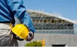 Shembet pllaka e betonit në një vendpunishte në Prizren, lëndohen të paktën gjashtë punëtorë