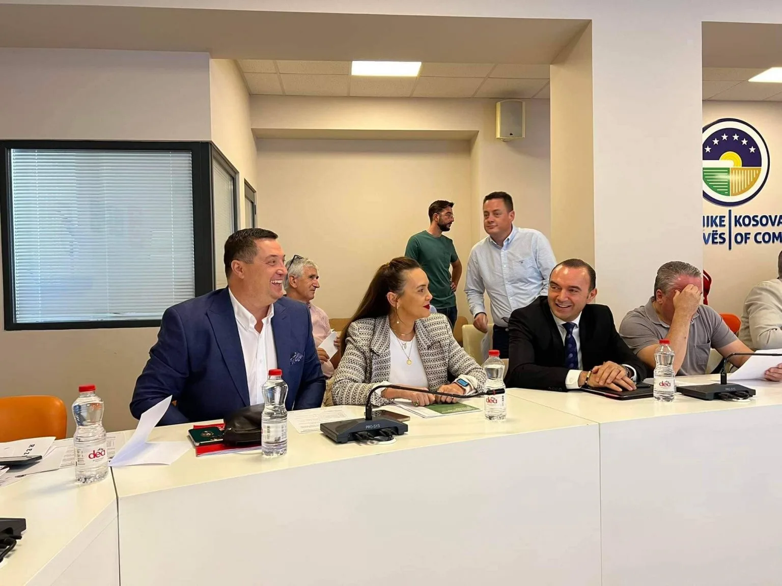 Lulzim Rafuna zgjedhet kryetar i ri i OEK-ut