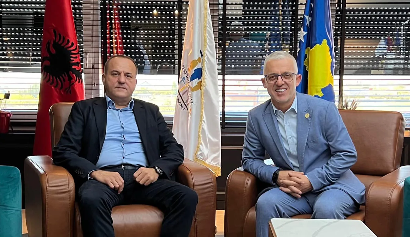 Kastrati: Devollët asnjëherë nuk pranuan të zbuloheshin, janë donatorët dhe përkrahësit më të mëdhenjë të shoqatës!