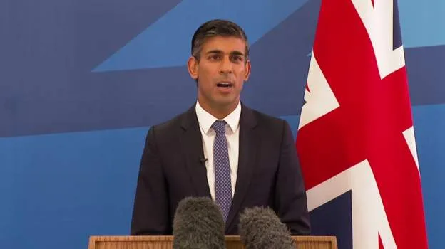 Kryeministri britanik zotohet të shërbejë me “integritet dhe përulësi”