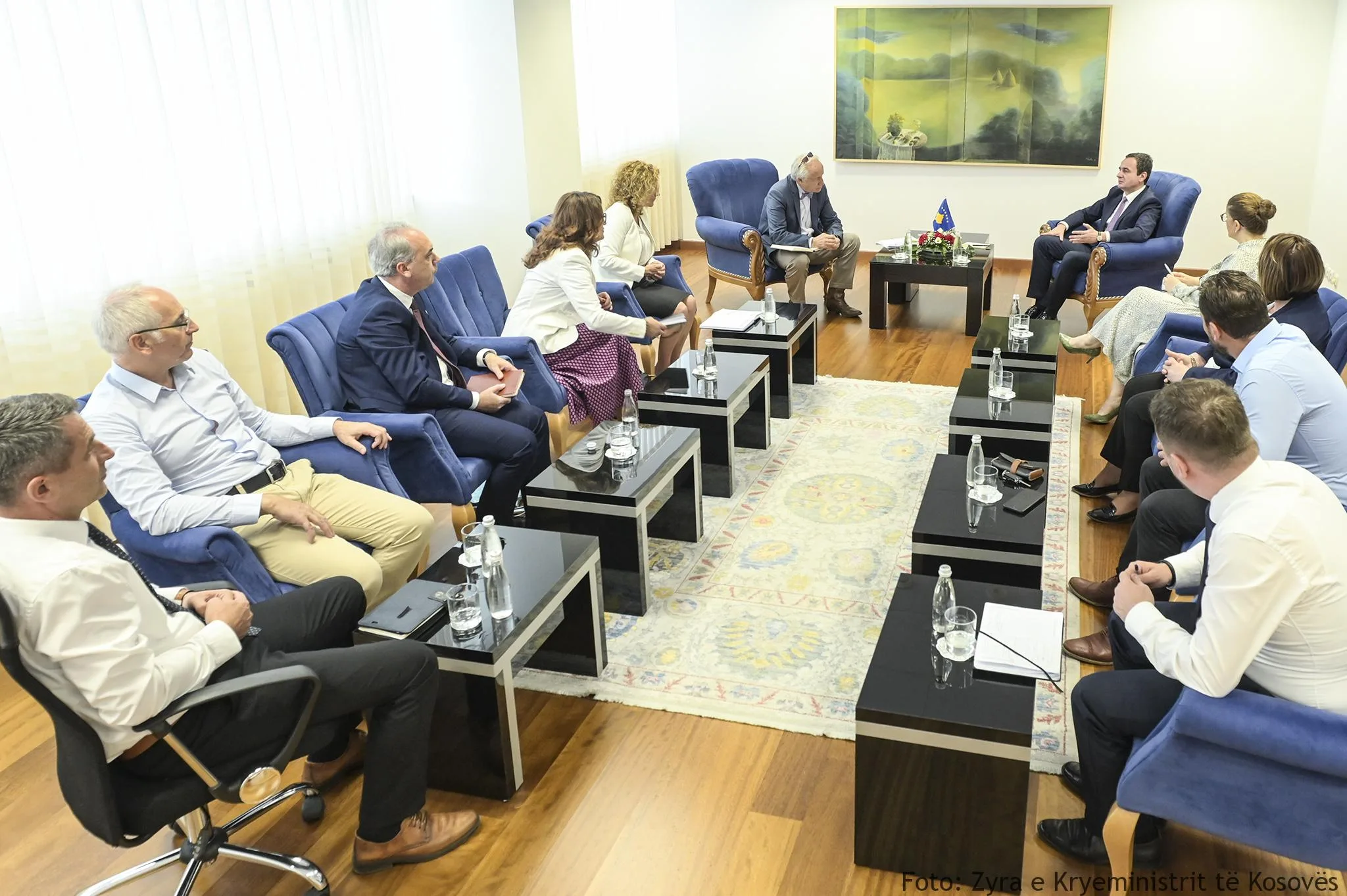 Pas dorëheqjes së Latifit, Kurti viziton ShSKUK-në