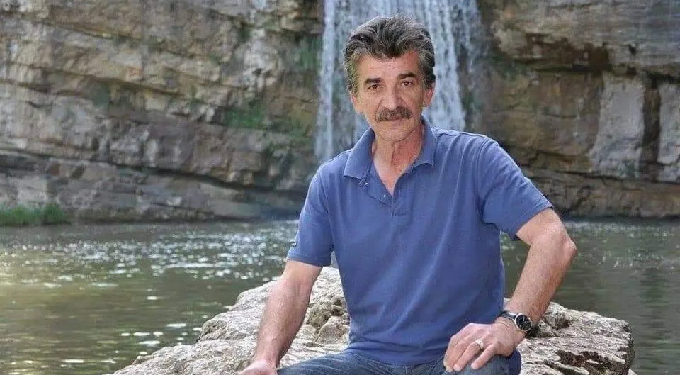 Ndërron jetë profesori dhe ish-kryetari i LDK-së në Zhur, Shukri Vezaj