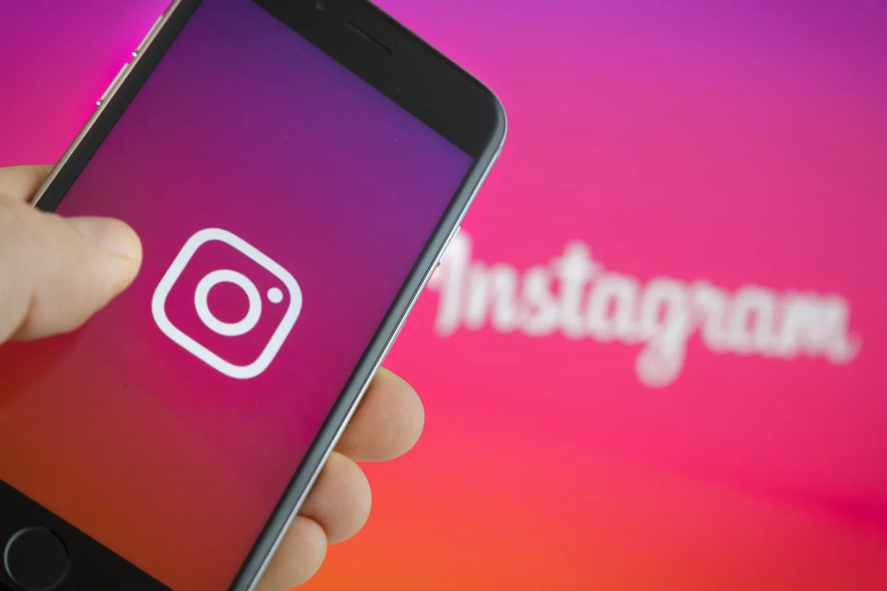 Përdoruesve po iu mbyllen llogaritë, Instagram del me sqarim