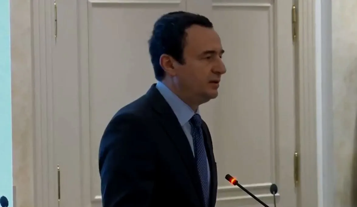 Kurti: S’ka zgjedhje, do të ketë vetëm në komunat ku janë dorëhequr kryetarët serbë