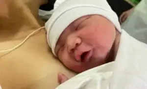 Kjo bebe besohet se është banorja e 8 miliardë në botë