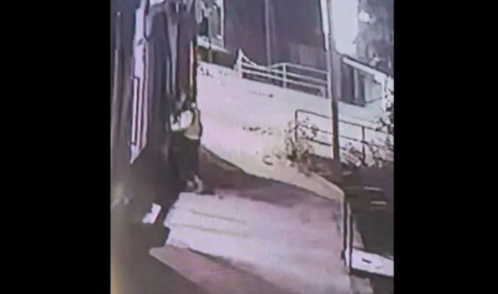 Sulmoi seksualisht alpinisten Mrika Nikçi, lirohet nga burgu Flori Beqiraj