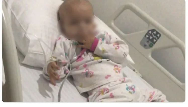 Kërkohet ndihme urgjente për shërimin e vajzës dy vjeçare nga Rahoveci, e sëmurë rëndë nga kanceri