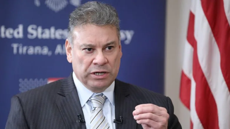 Escobar: Asociacionit nuk mund t’i ikë një parti a një individ njëanshëm