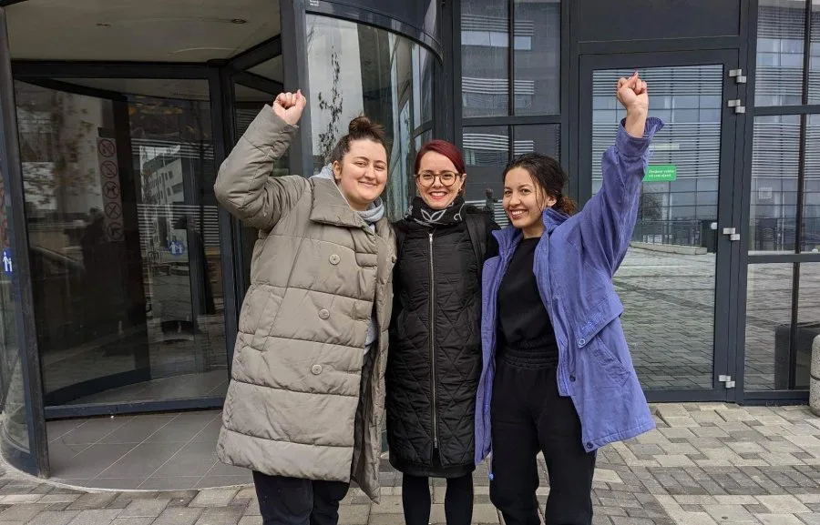 Lirohen aktivistet Neri Ferizi dhe Anita Mjeku që ishin arrestuar pas protestës para Qeverisë