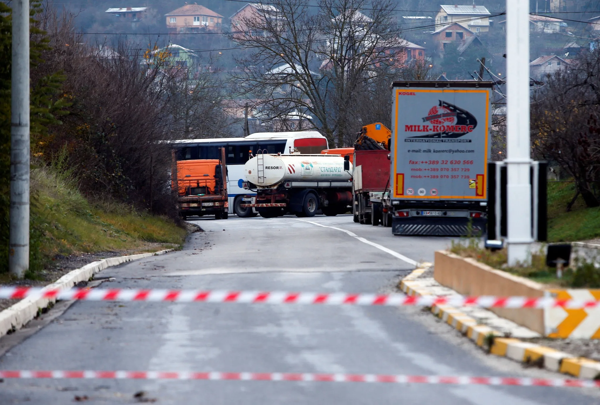 Ekspertët: Policia e Kosovës i ka kapacitetet për largimin e barrikadave