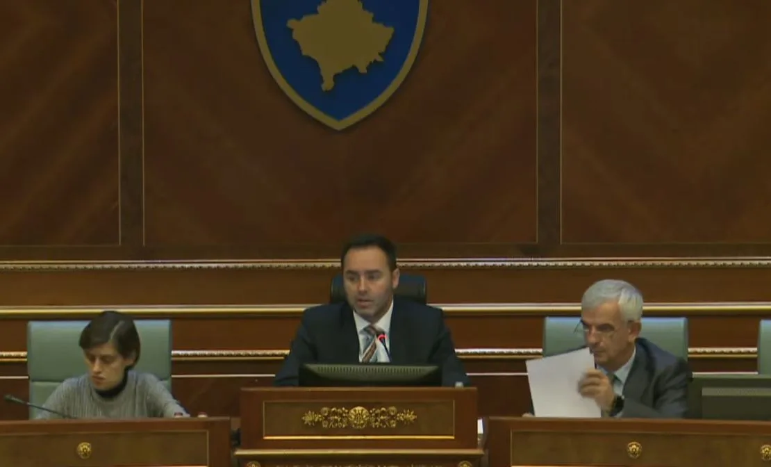 Konjufca uron LDK-në për ditëlindjen e 33-të: Jetë të gjatë e të lumtur politike
