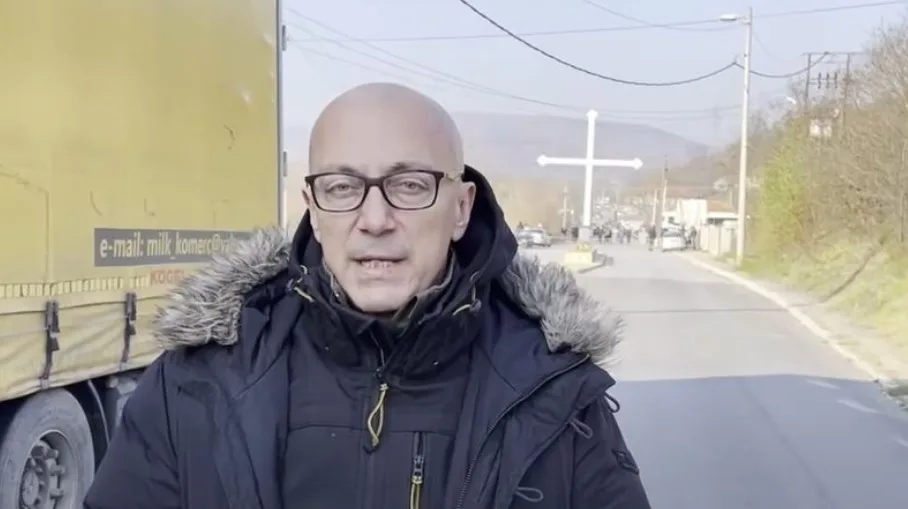 Rakiq lajmërohet nga veriu, tregon kushtin për heqjen e barrikadave