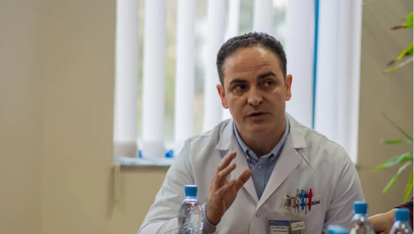 Dorëhiqet u.d drejtori i Onkologjisë, Arben Bislimi