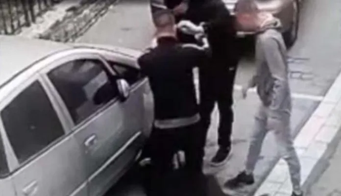Rrahje masive në Prizren, tre persona bëhen për spital