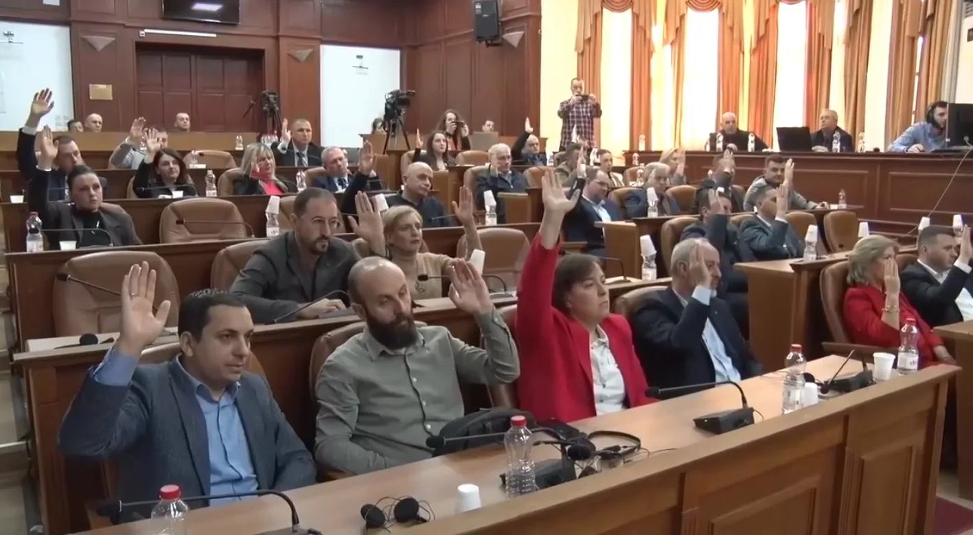 Kuvendi i Prizrenit voton mbështetjën financiare për Turqinë dhe Skënderajn me nga 10 mijë euro